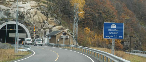 Norvegia - Aperto al traffico il tunnel Ravnehei